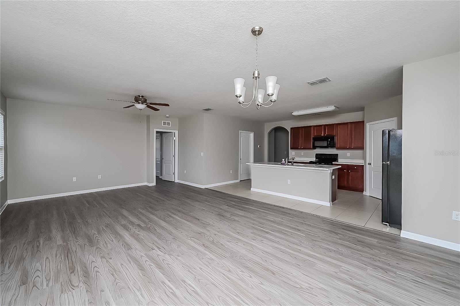 3275 BAYOU BAY DR, LAKELAND, FL, 33811