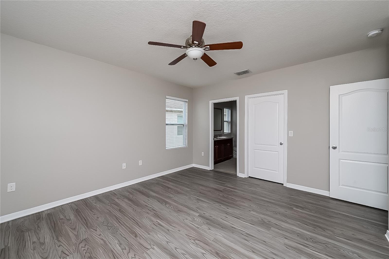 3275 BAYOU BAY DR, LAKELAND, FL, 33811