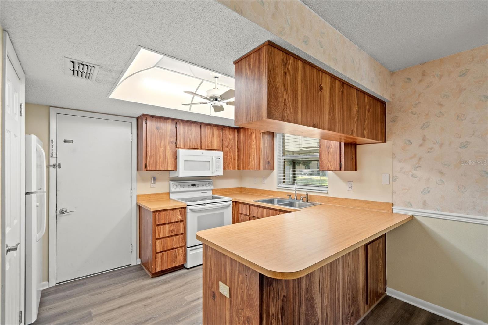 6479 BARCELONA BLVD, BROOKSVILLE, FL, 34602