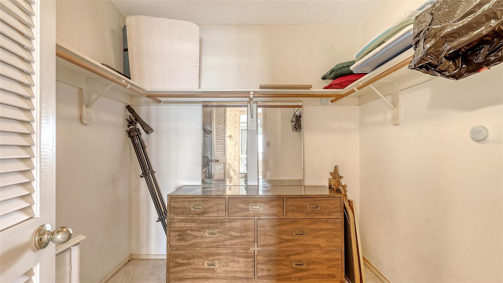 9393 MIDNIGHT PASS RD #P4, SARASOTA, FL, 34242