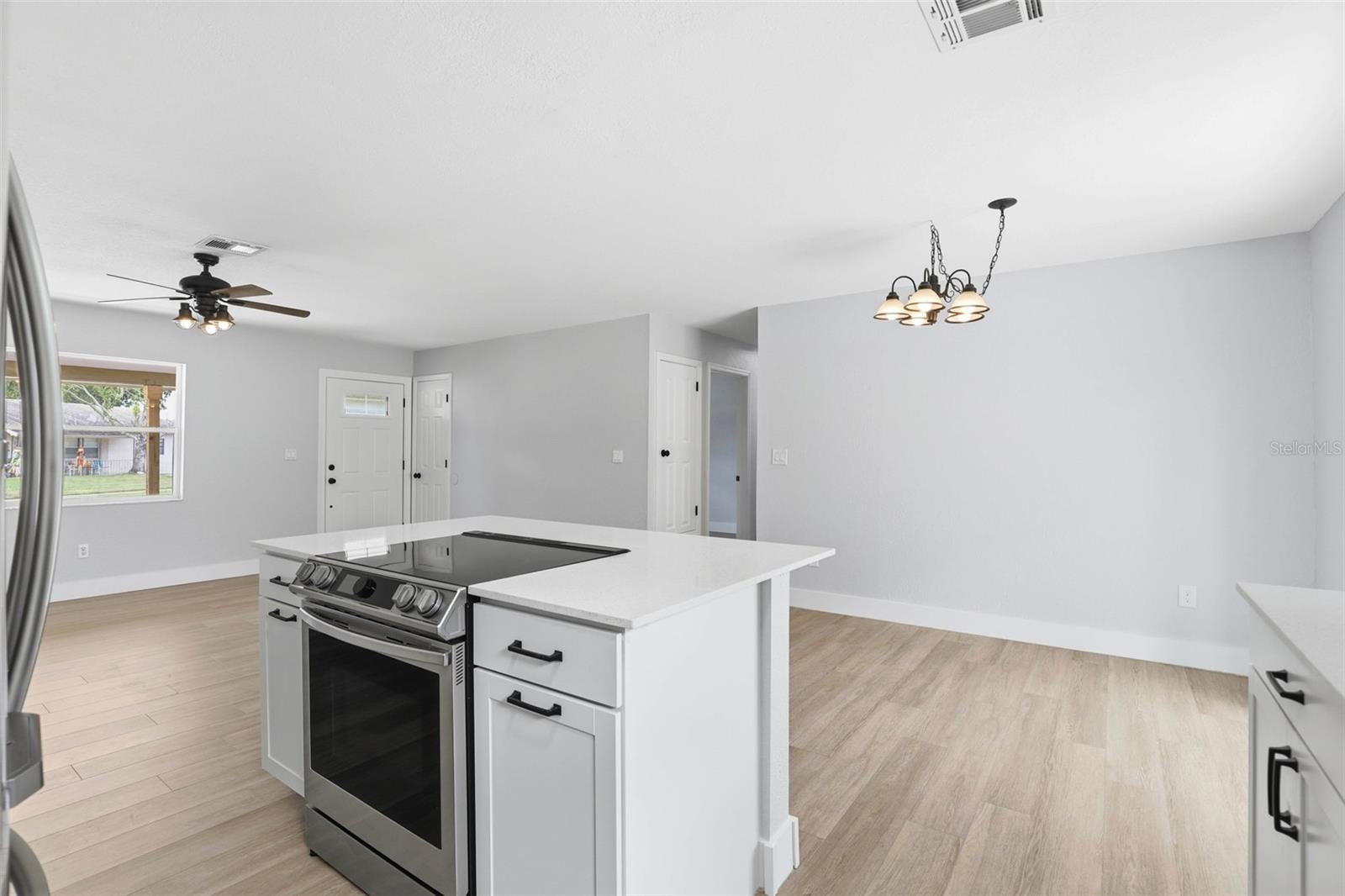 862 DARWIN DR, ALTAMONTE SPRINGS, FL, 32701