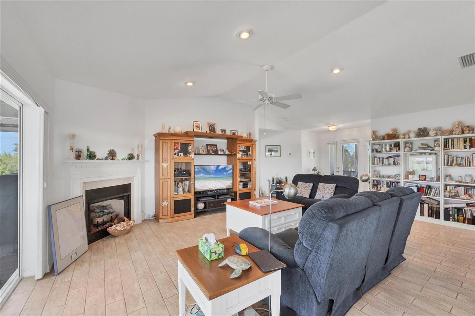 271 BOCILLA DR, PLACIDA, FL, 33946