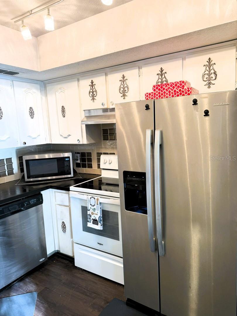 2314 S CLEWIS CT #204, TAMPA, FL, 33629