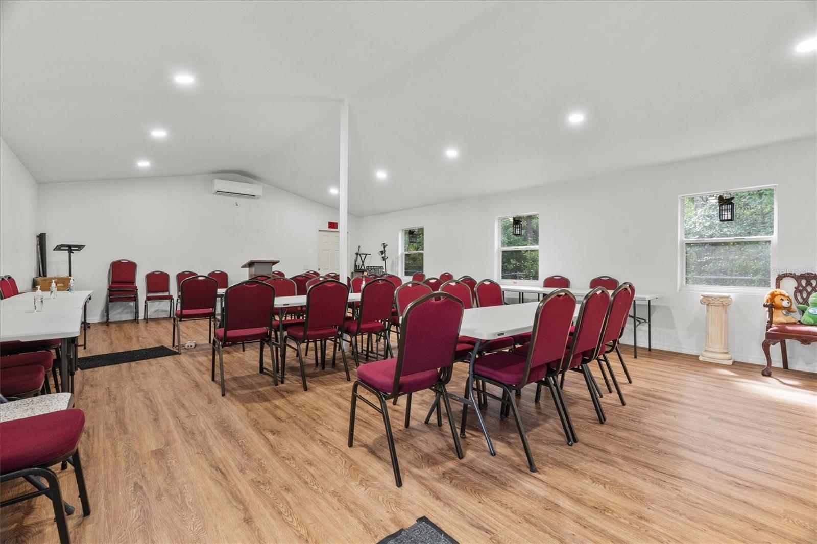 34740 CHANCEY RD, ZEPHYRHILLS, FL, 33541