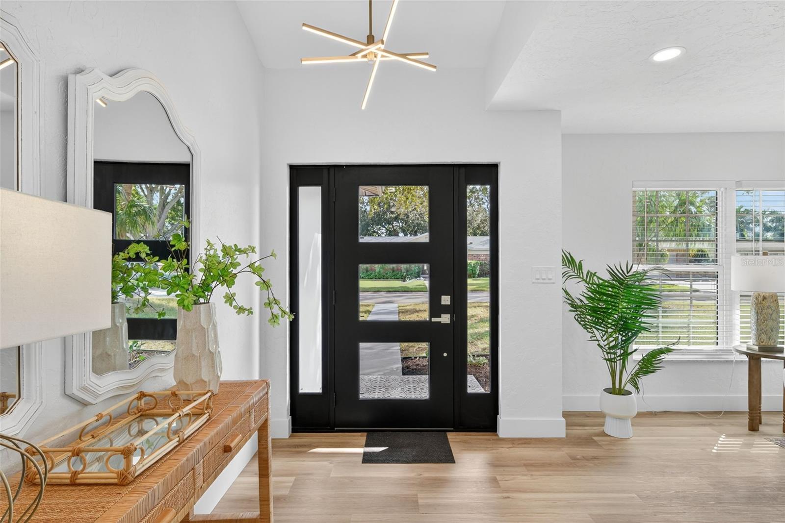 6441 27TH AVE N, ST PETERSBURG, FL, 33710