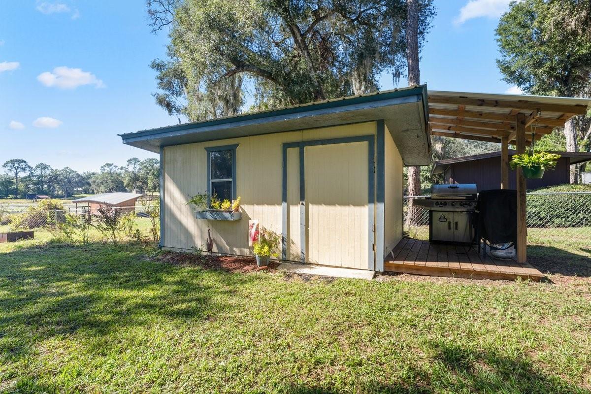 832 LAKE SHORE TER, INTERLACHEN, FL, 32148