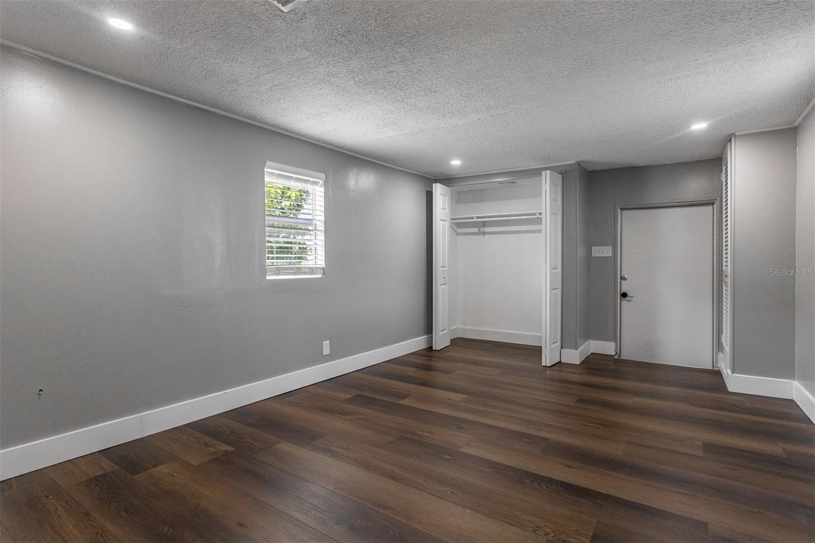 448 24TH ST N, ST PETERSBURG, FL, 33713