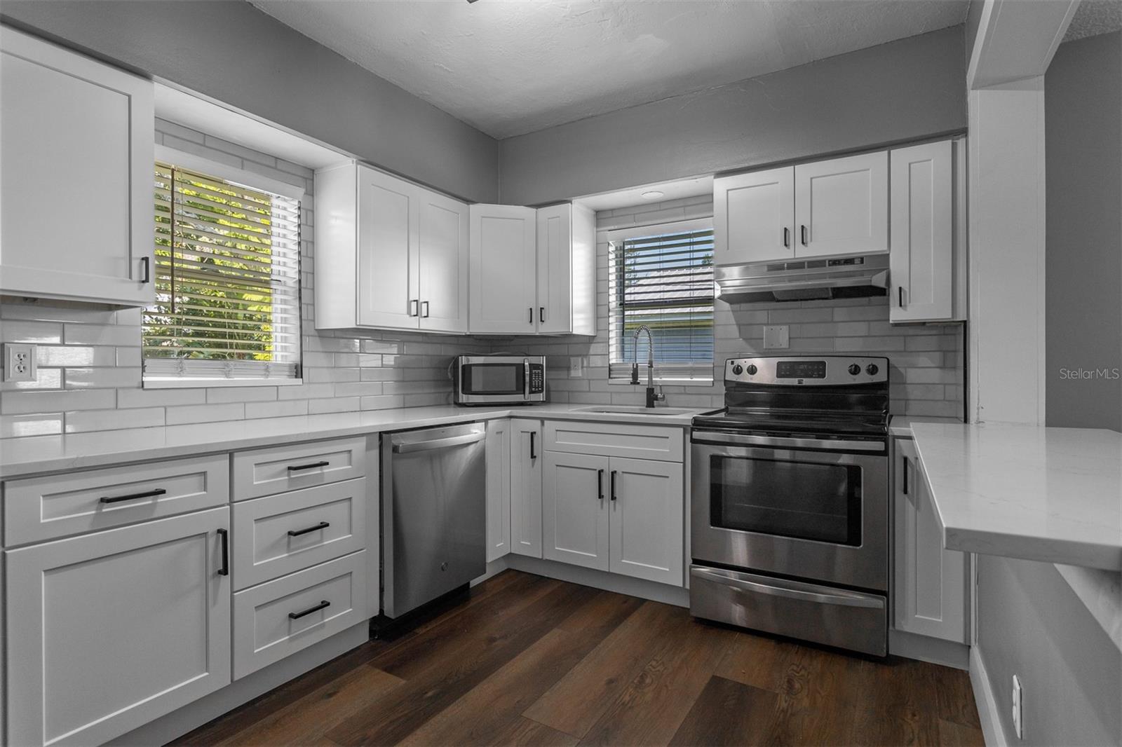 448 24TH ST N, ST PETERSBURG, FL, 33713