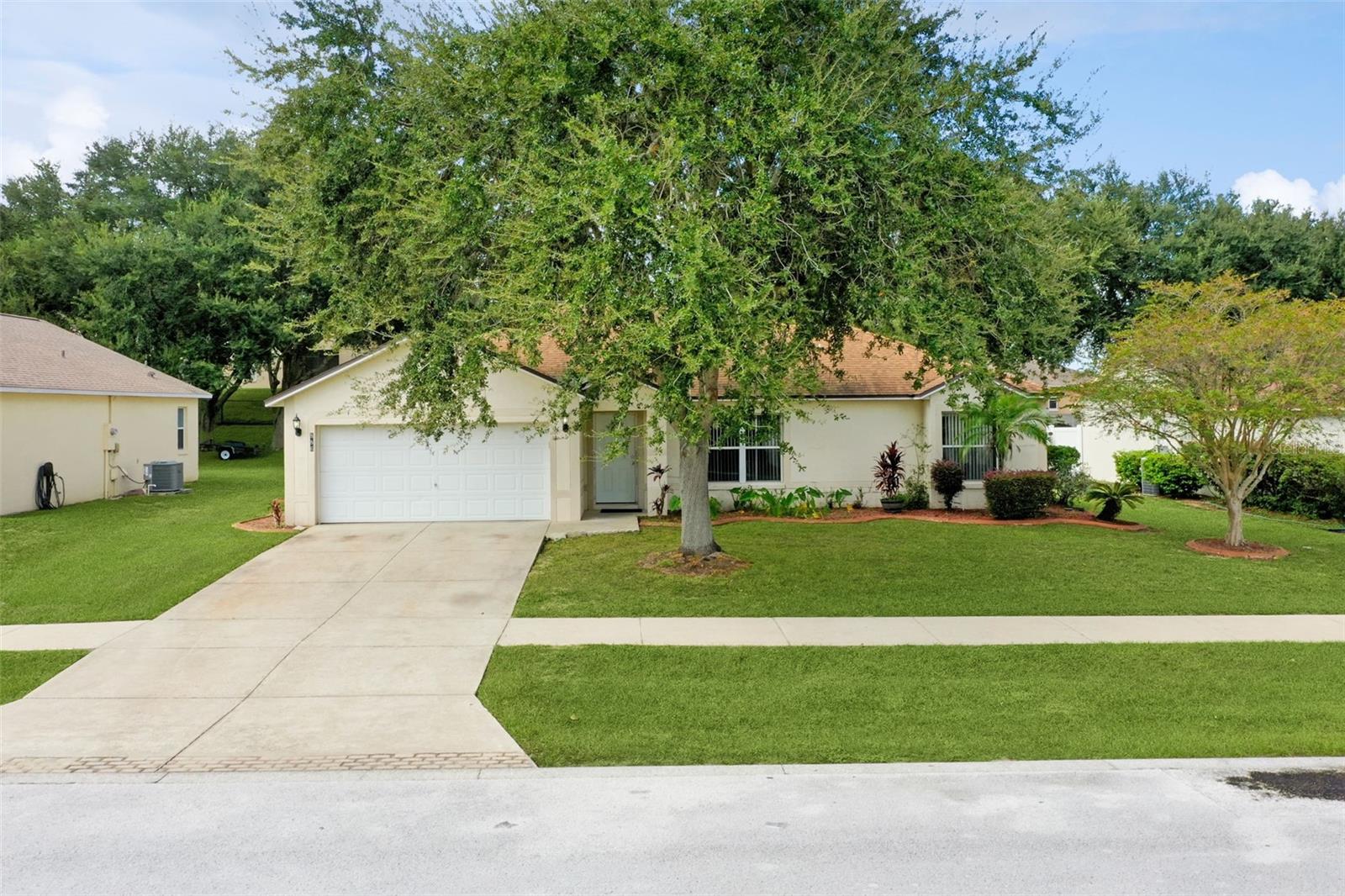 886 SCENIC VIEW CIR, MINNEOLA, FL, 34715