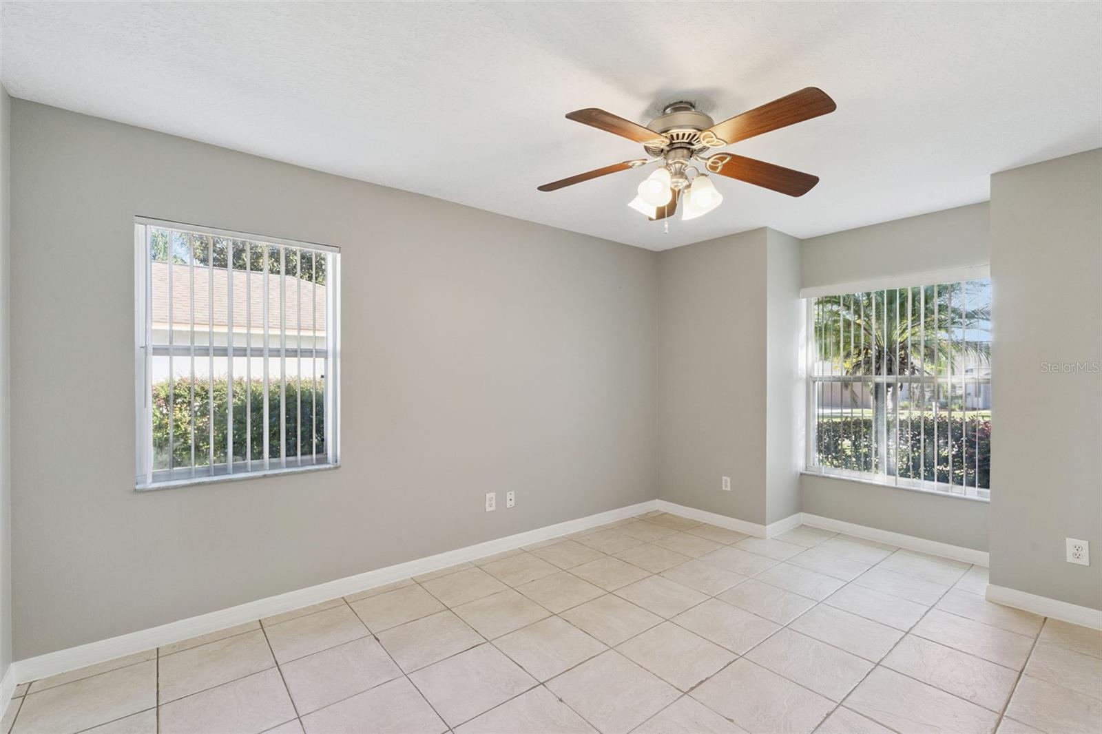 886 SCENIC VIEW CIR, MINNEOLA, FL, 34715
