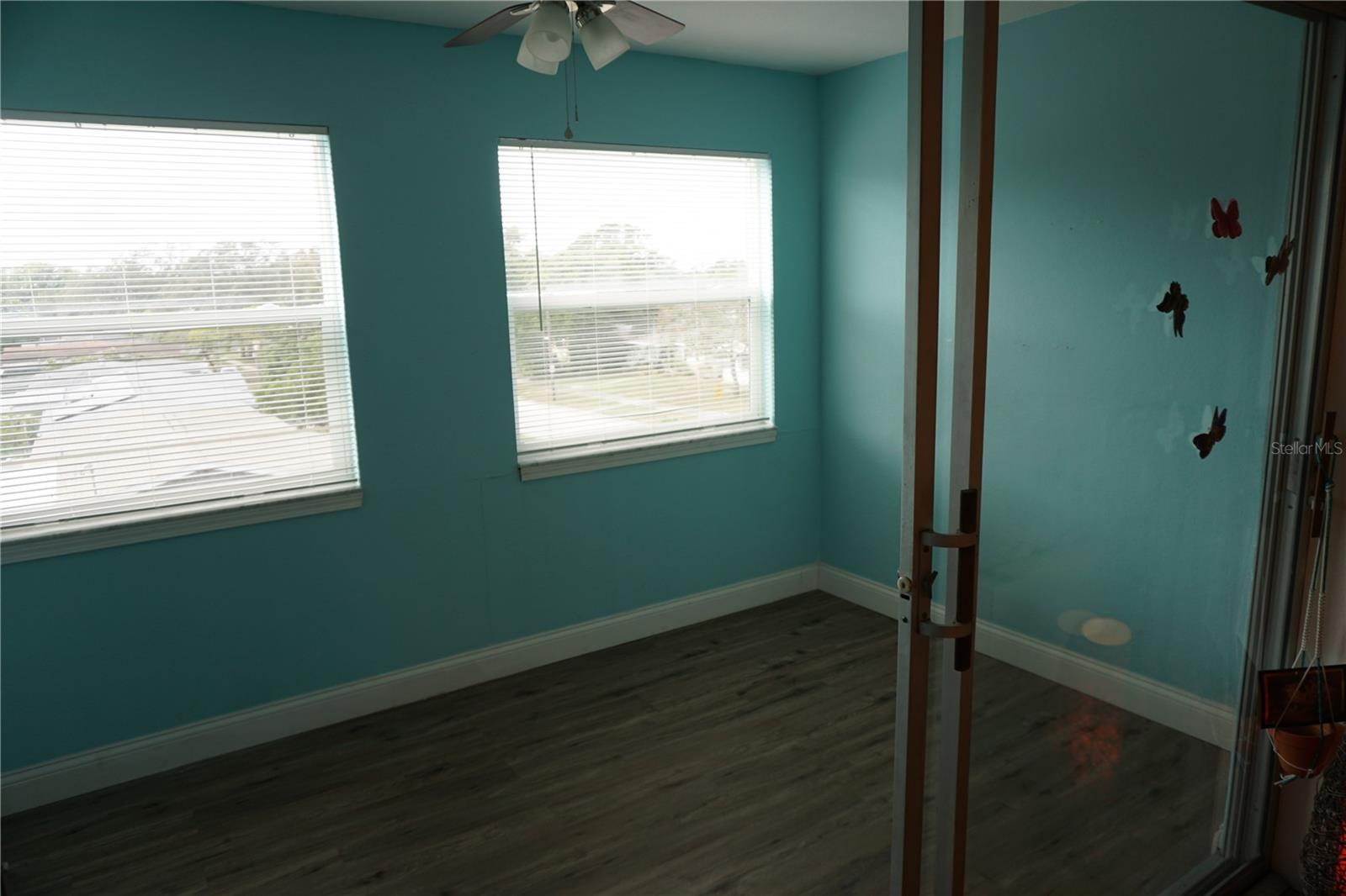 TB8439551 Property Photo