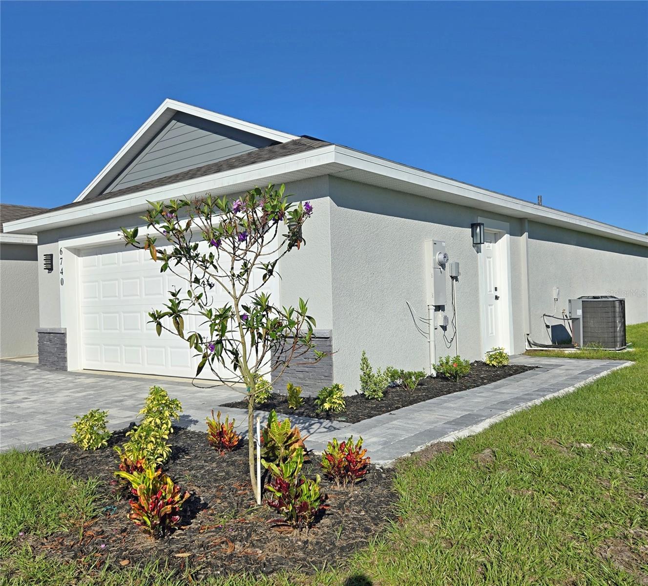 6740 HEAVITREE WAY, SEBRING, FL, 33876