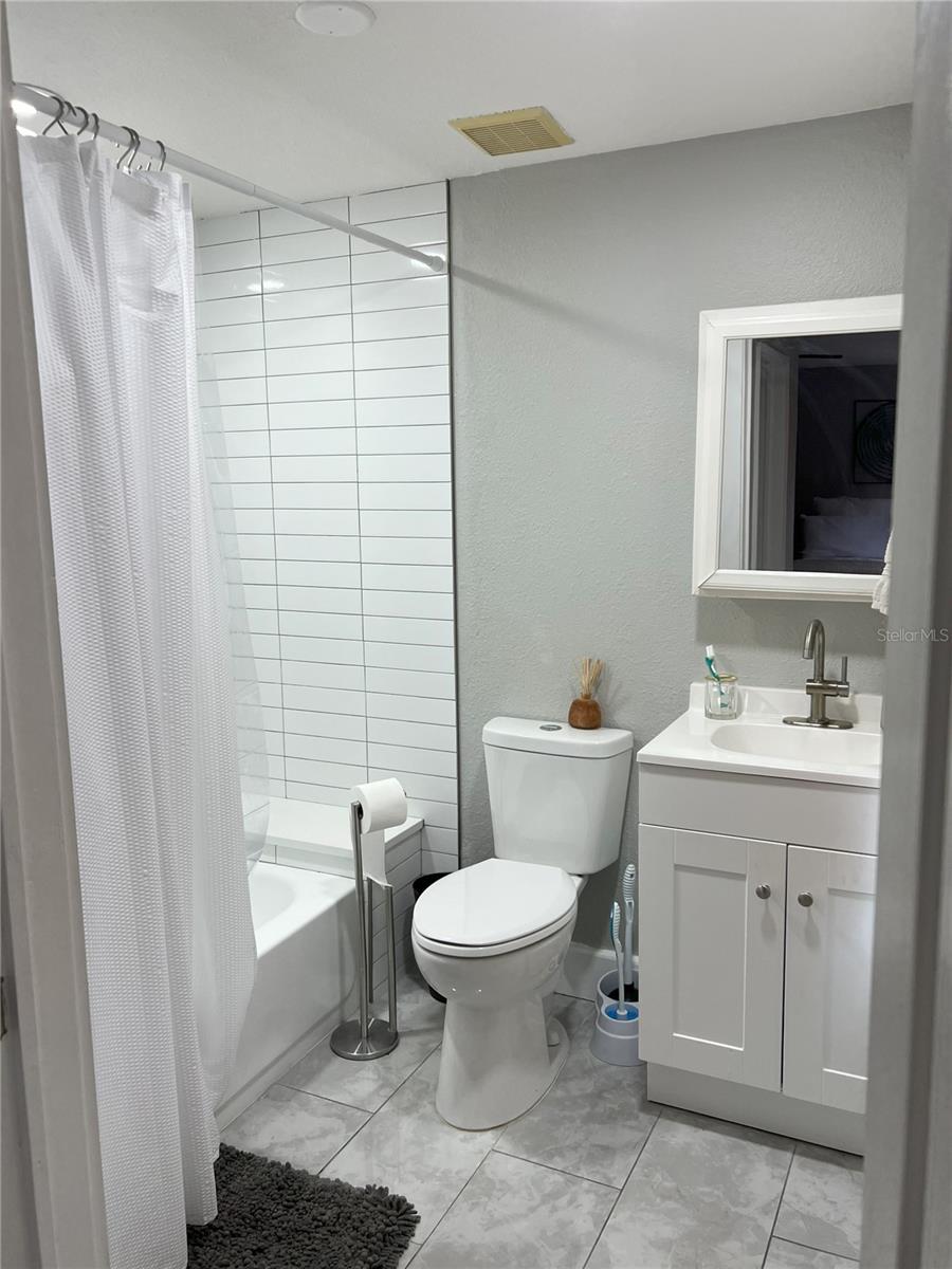 308 W WARREN AVE #B, TAMPA, FL, 33602