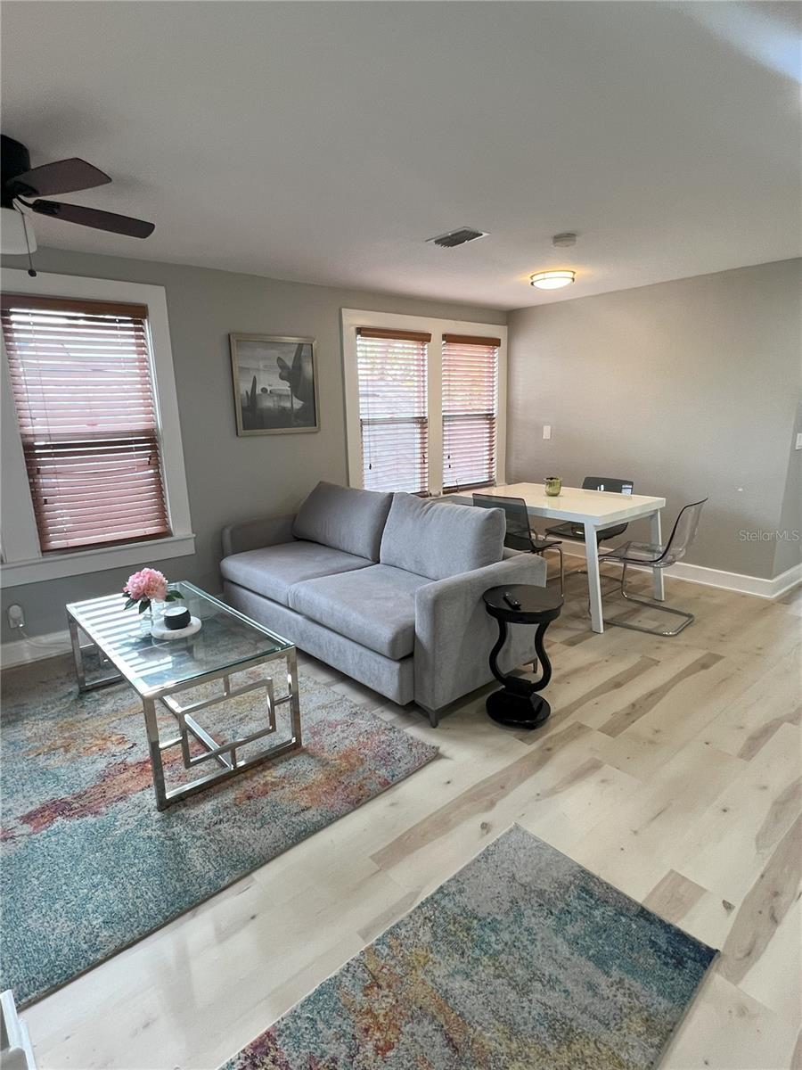 308 W WARREN AVE #B, TAMPA, FL, 33602