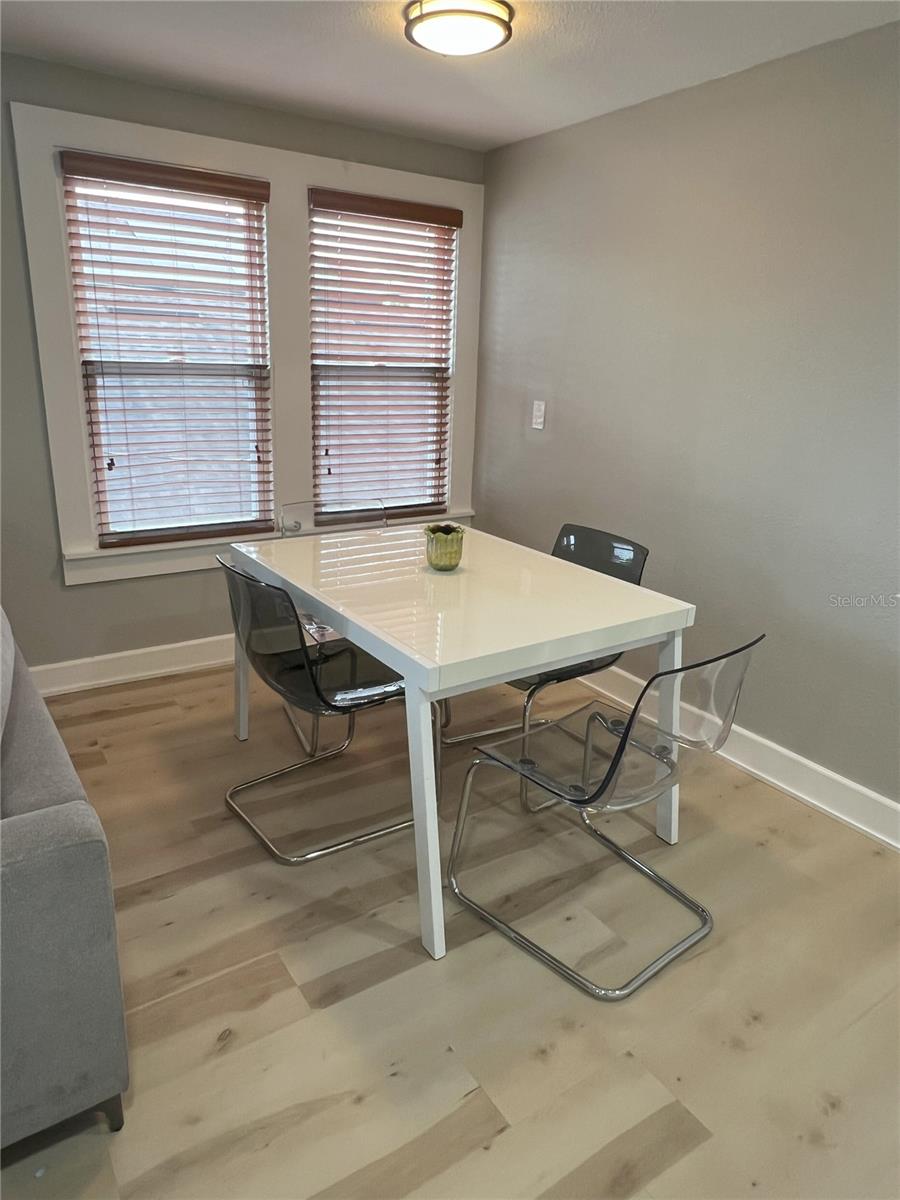 308 W WARREN AVE #B, TAMPA, FL, 33602