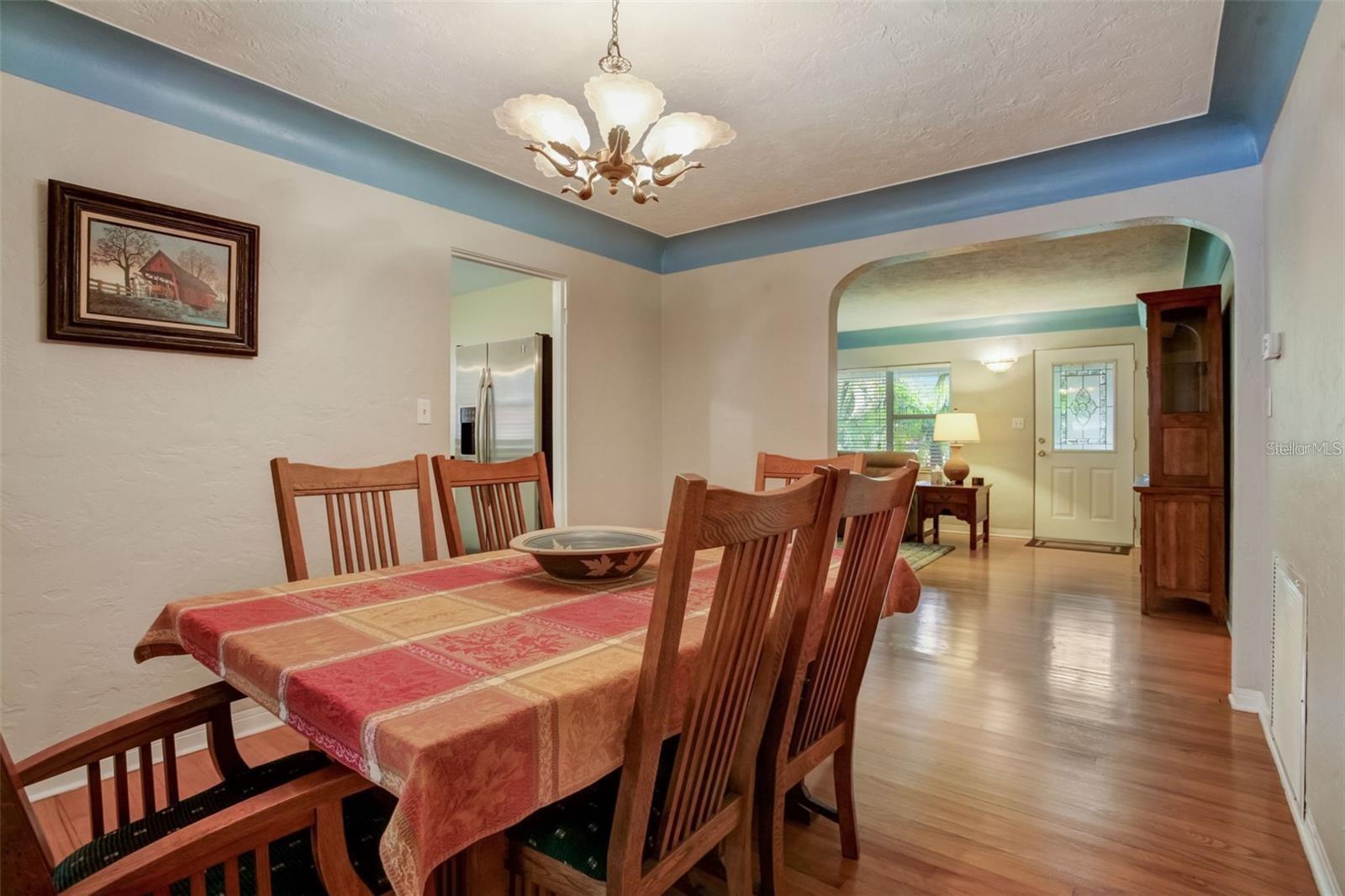 2930 9TH AVE N, ST PETERSBURG, FL, 33713