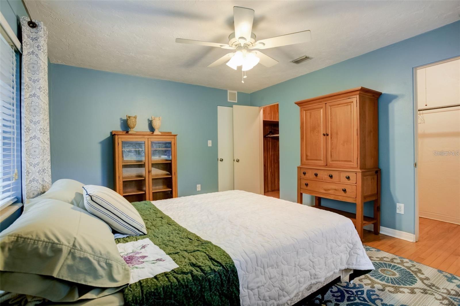 2930 9TH AVE N, ST PETERSBURG, FL, 33713