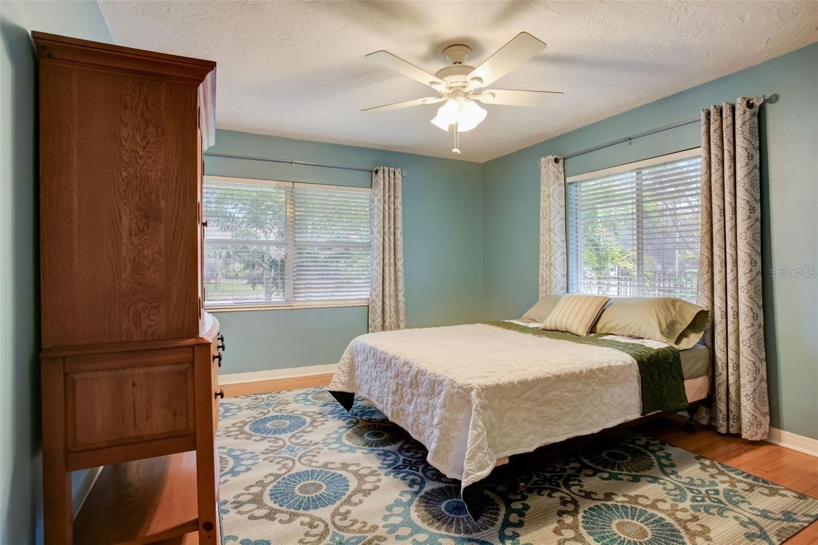 2930 9TH AVE N, ST PETERSBURG, FL, 33713