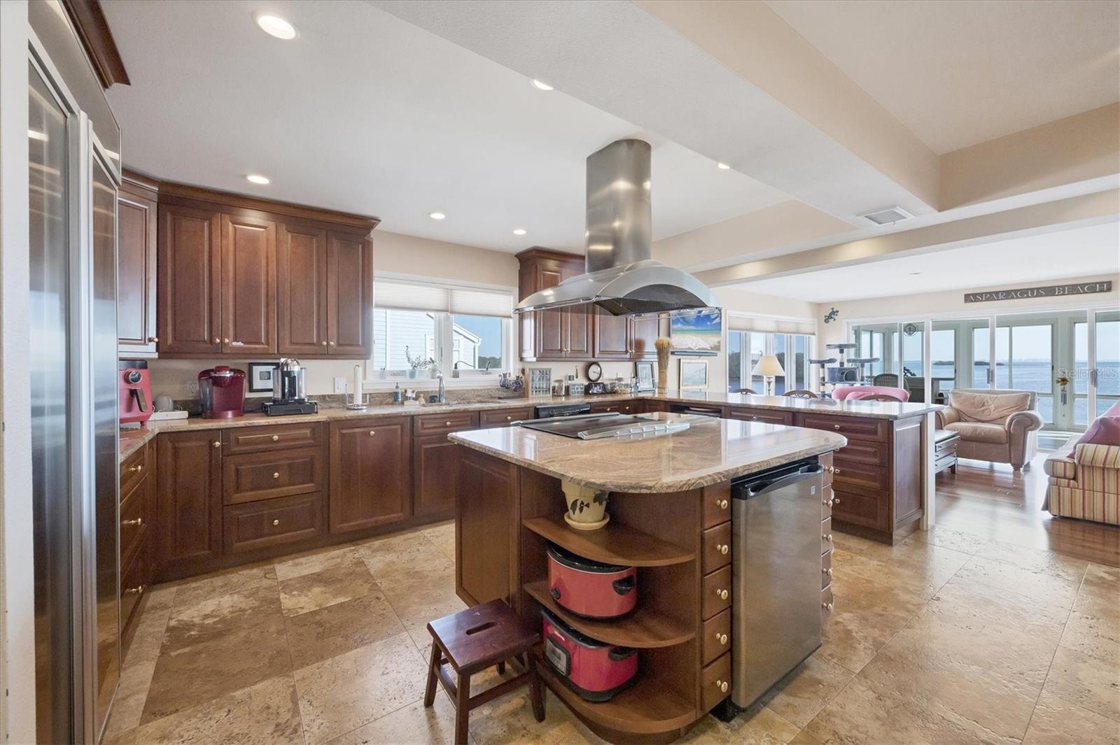 16 TIDY ISLAND BLVD #16, BRADENTON, FL, 34210