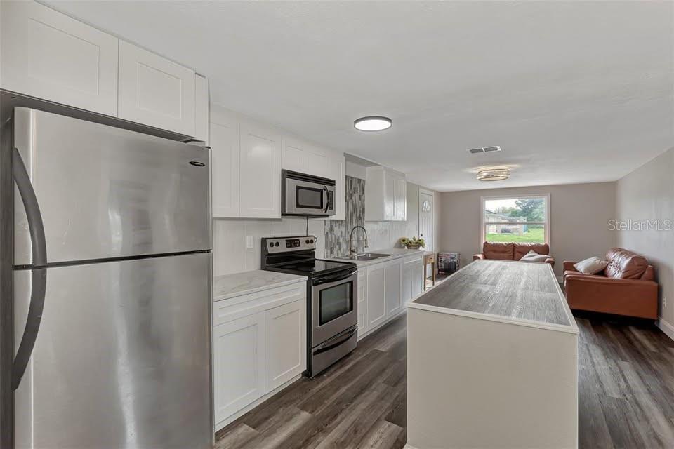 304 SAN CARLOS AVE, NORTH PORT, FL, 34287