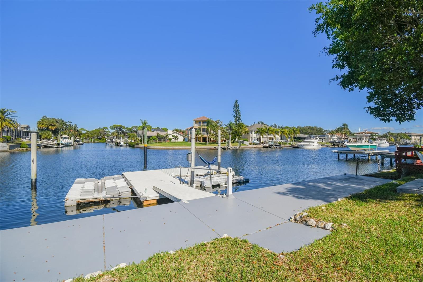 4247 FLORAMAR TER, NEW PORT RICHEY, FL, 34652