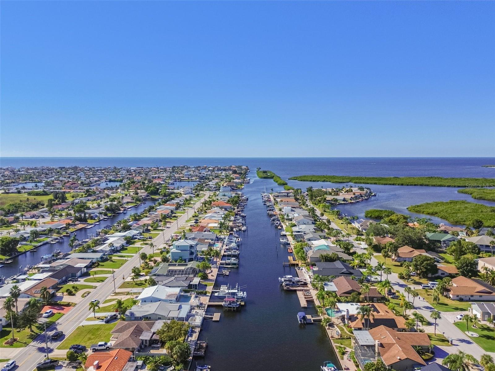 4247 FLORAMAR TER, NEW PORT RICHEY, FL, 34652