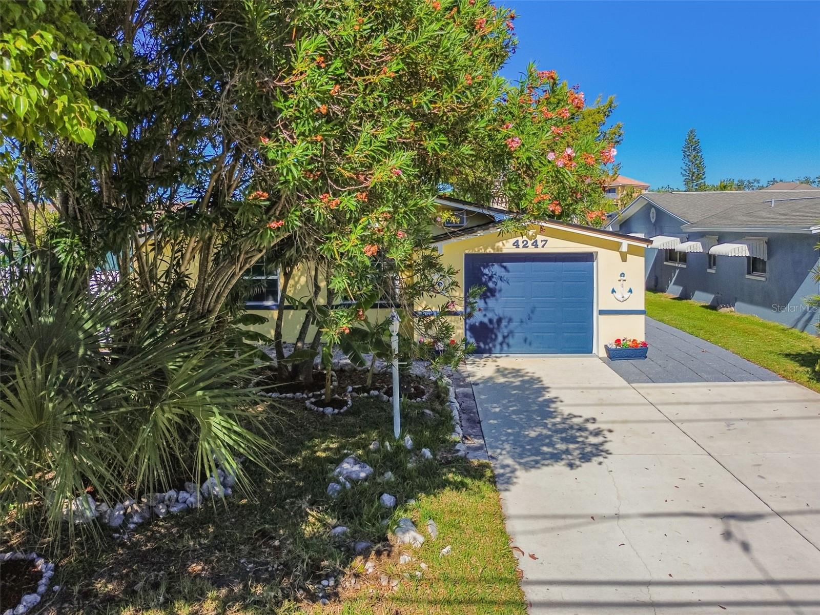 4247 FLORAMAR TER, NEW PORT RICHEY, FL, 34652