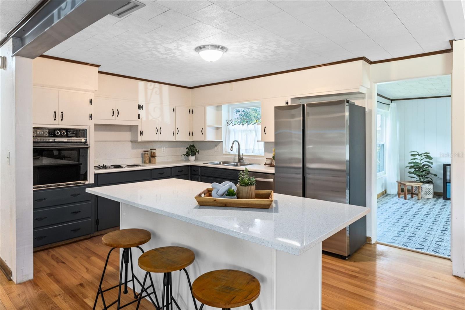 915 MALONE DR, ORLANDO, FL, 32810