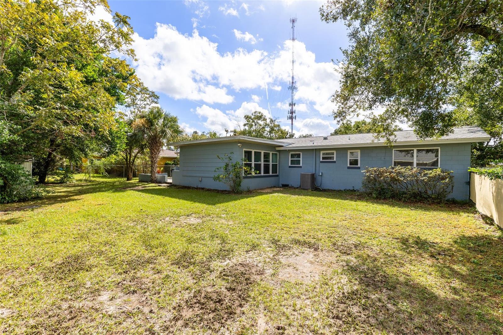 915 MALONE DR, ORLANDO, FL, 32810