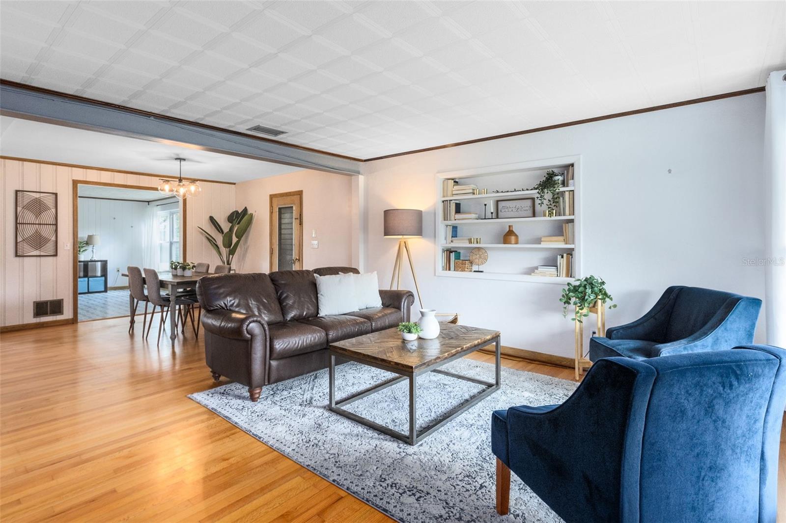 915 MALONE DR, ORLANDO, FL, 32810