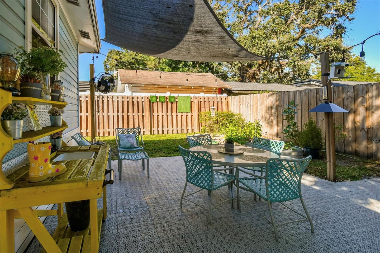 906 E HAMILTON AVE, TAMPA, FL, 33604