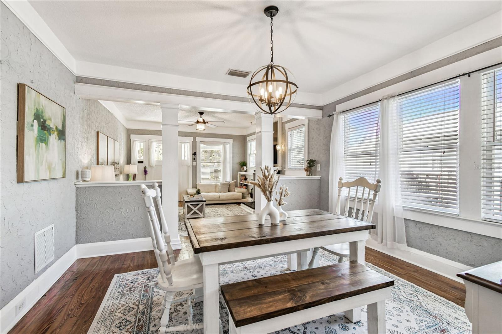 906 E HAMILTON AVE, TAMPA, FL, 33604