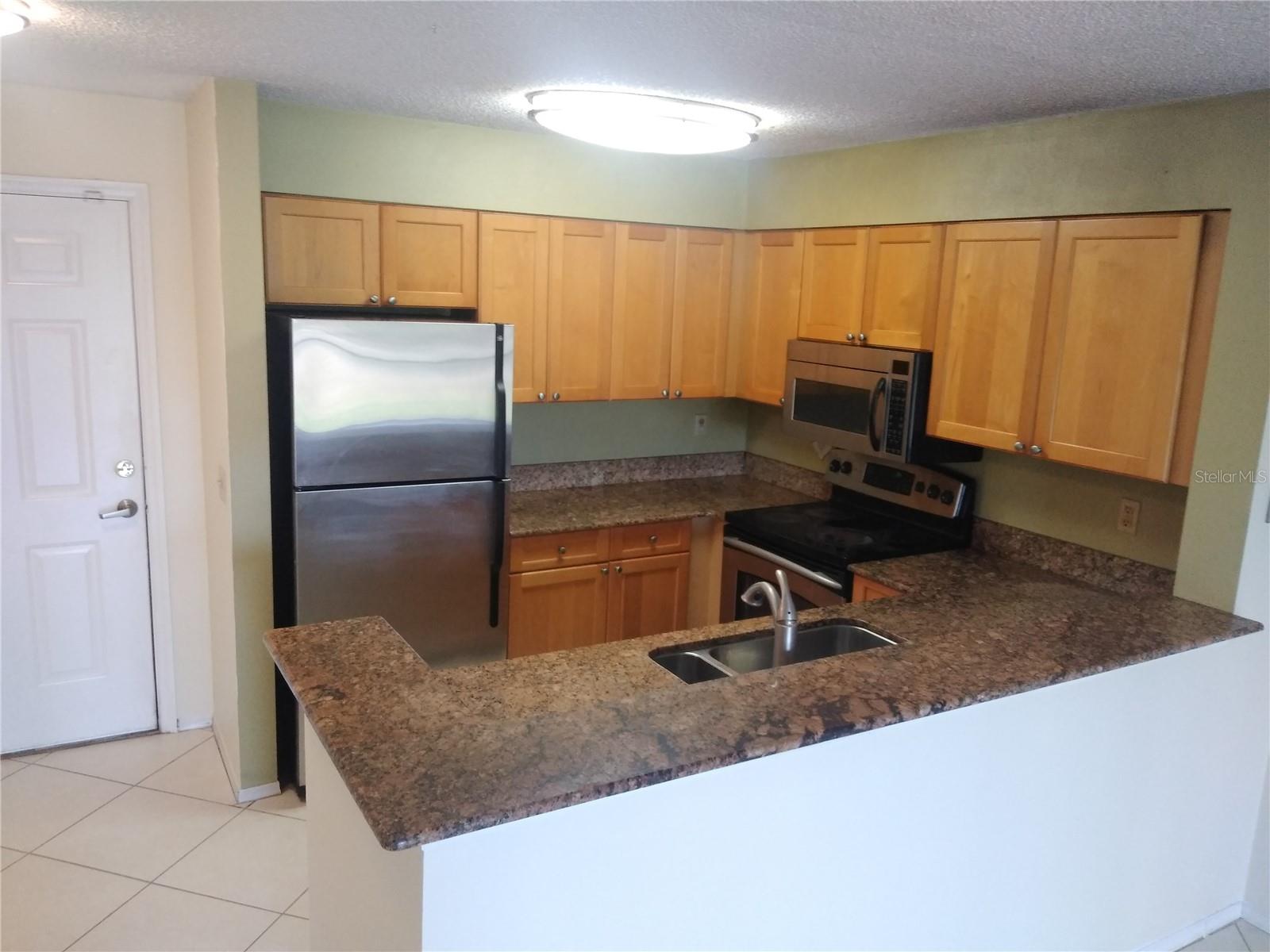 2400 FEATHER SOUND DR #526, CLEARWATER, FL, 33762