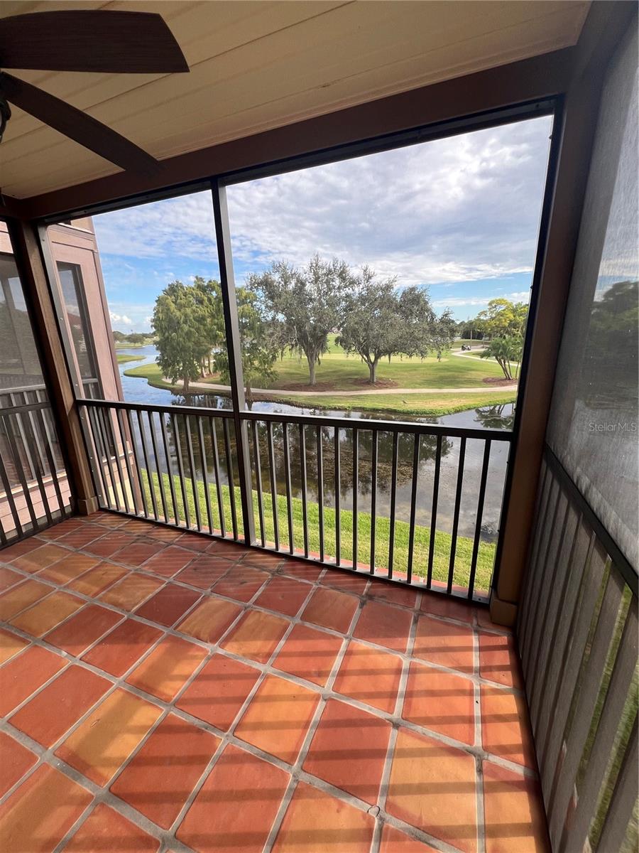 2400 FEATHER SOUND DR #526, CLEARWATER, FL, 33762