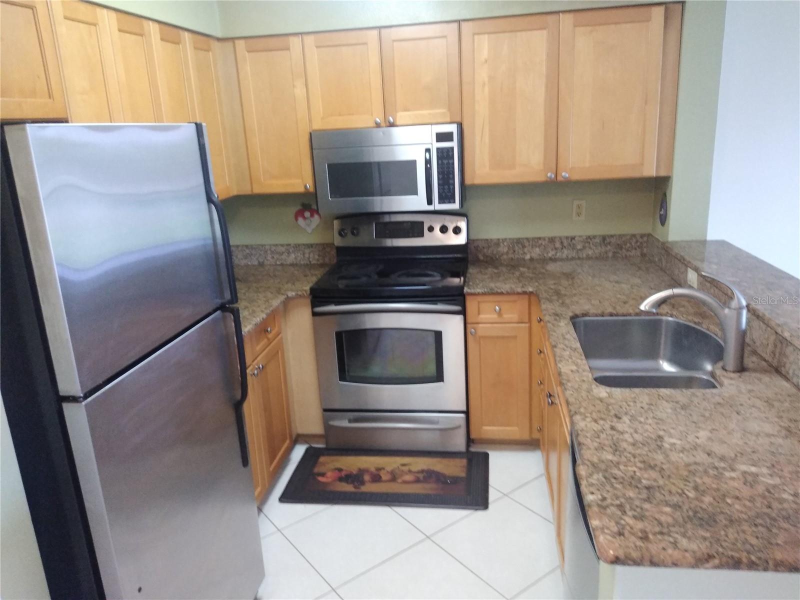 2400 FEATHER SOUND DR #526, CLEARWATER, FL, 33762