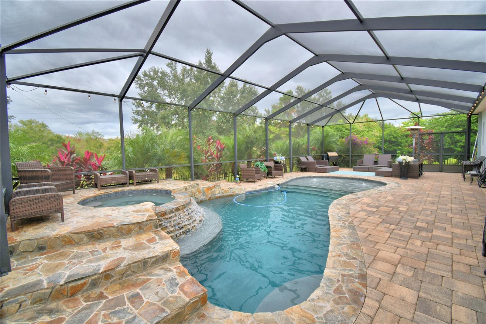 1988 CROSSROADS BLVD, WINTER HAVEN, FL, 33881