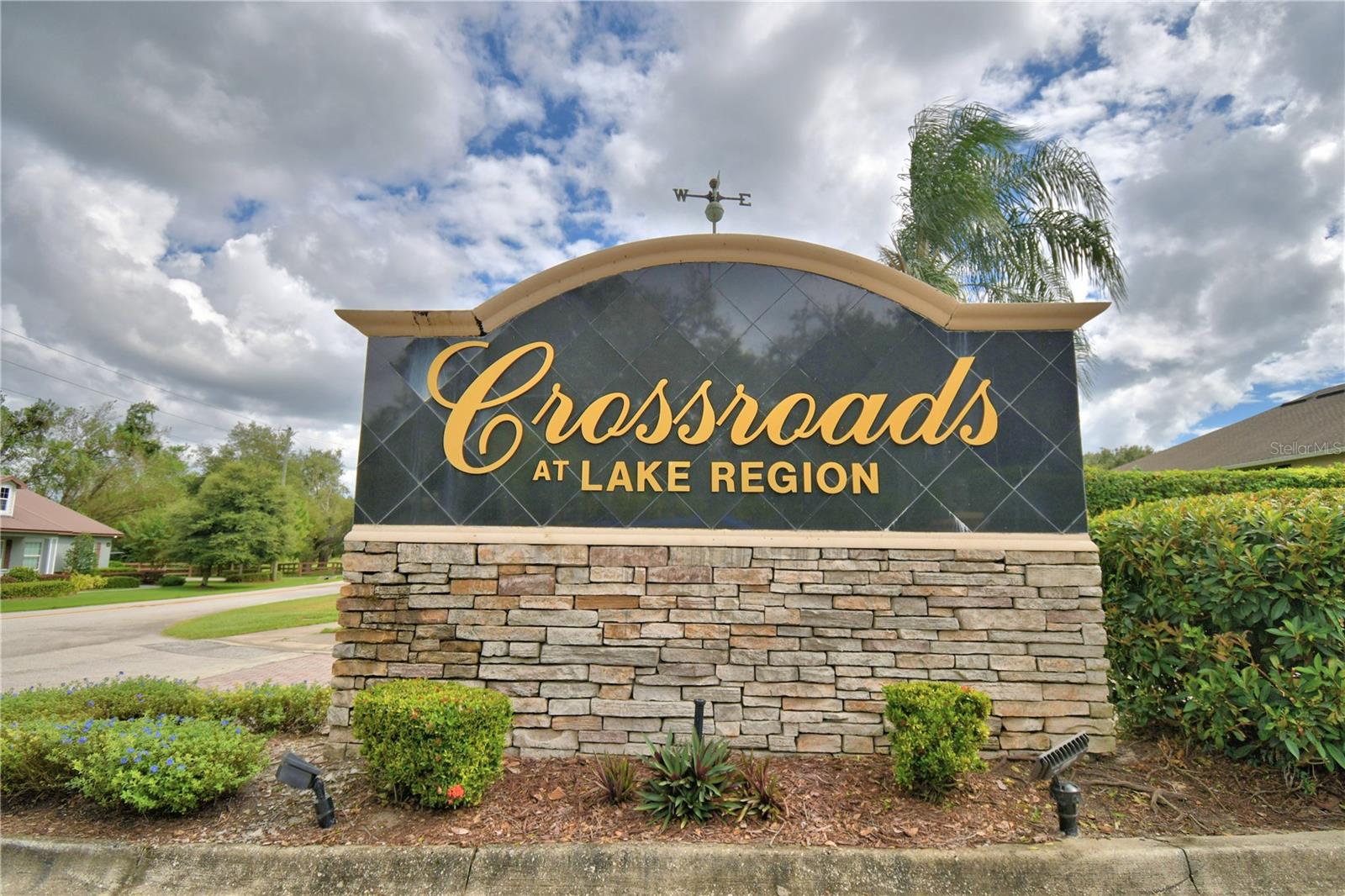 1988 CROSSROADS BLVD, WINTER HAVEN, FL, 33881