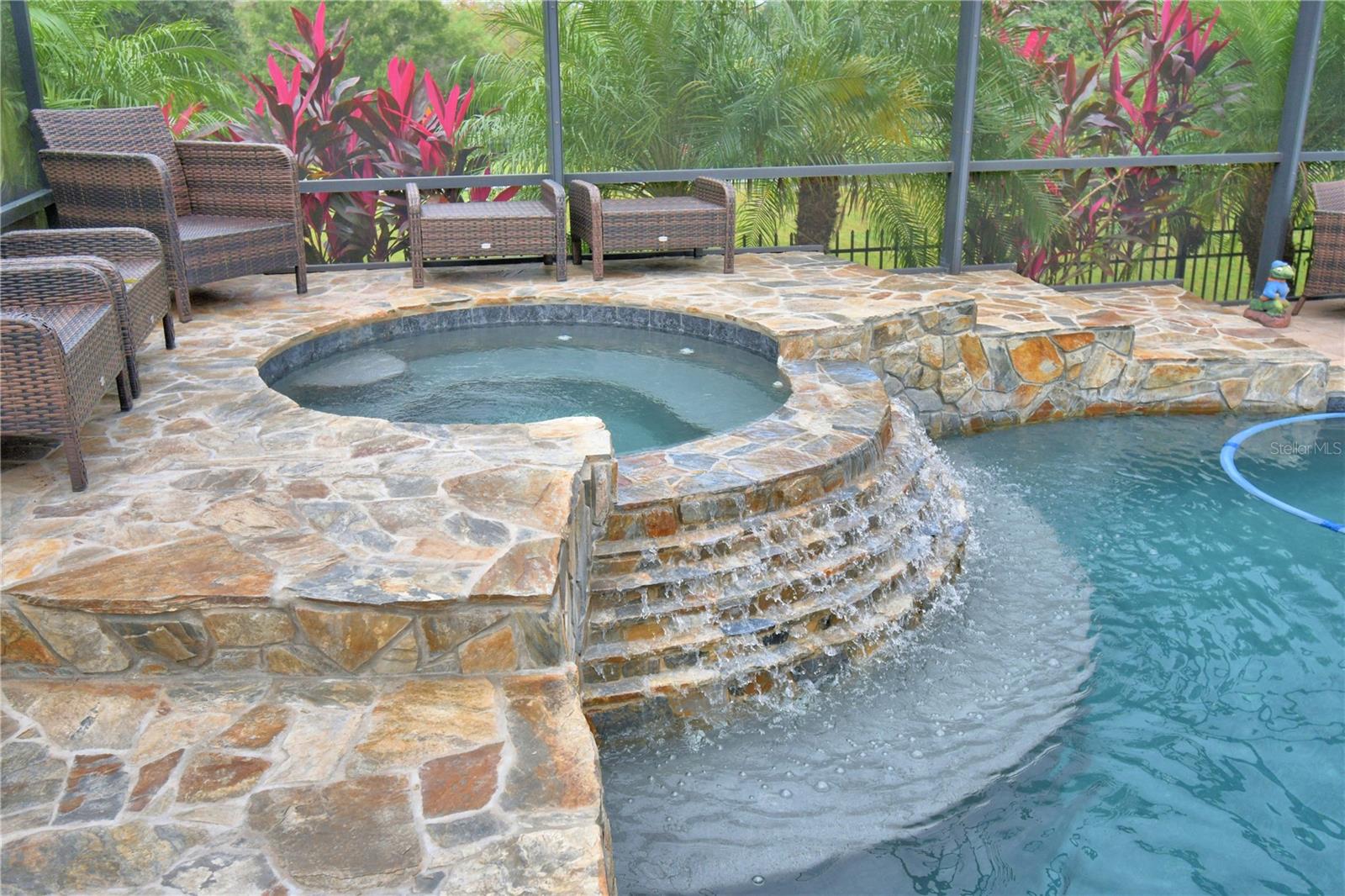 1988 CROSSROADS BLVD, WINTER HAVEN, FL, 33881