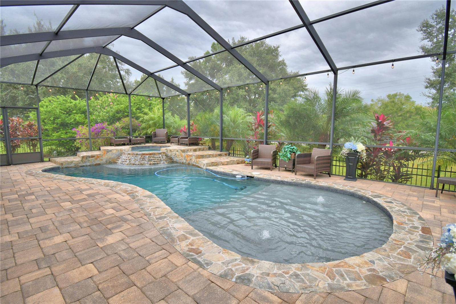 1988 CROSSROADS BLVD, WINTER HAVEN, FL, 33881