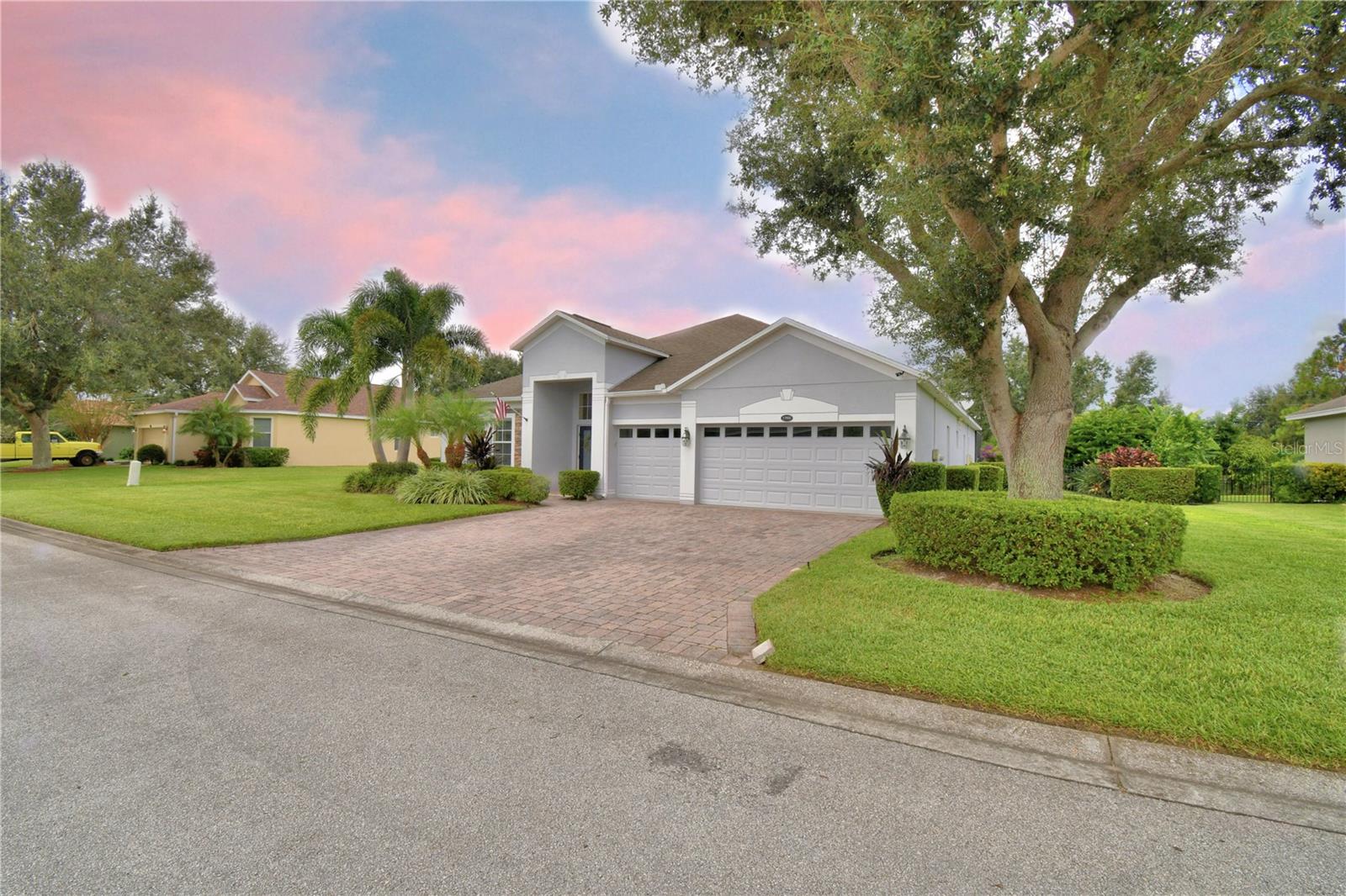 1988 CROSSROADS BLVD, WINTER HAVEN, FL, 33881