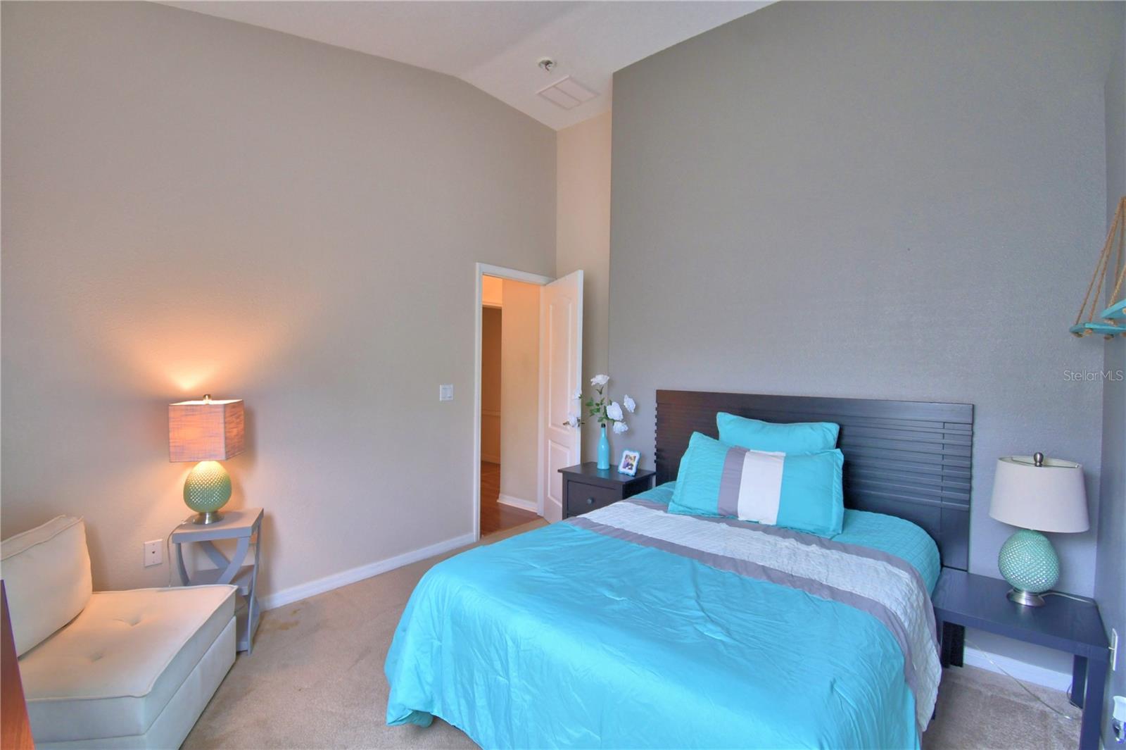 1988 CROSSROADS BLVD, WINTER HAVEN, FL, 33881