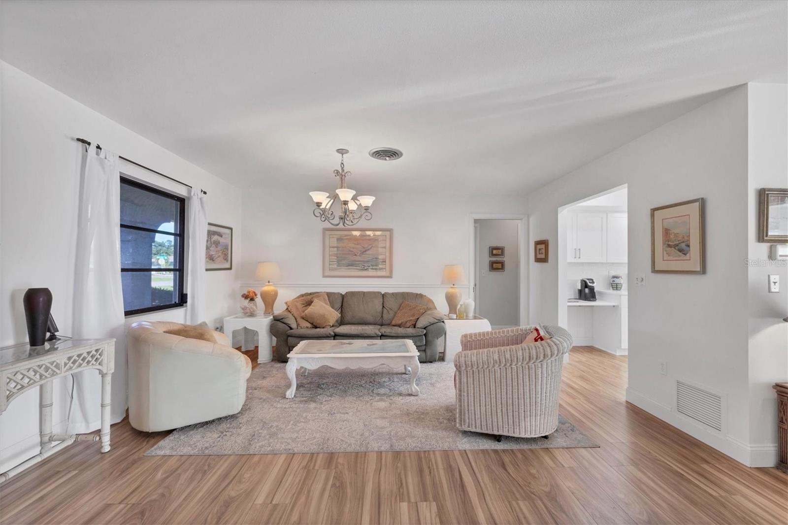 1087 MONTANA AVE, ENGLEWOOD, FL, 34223