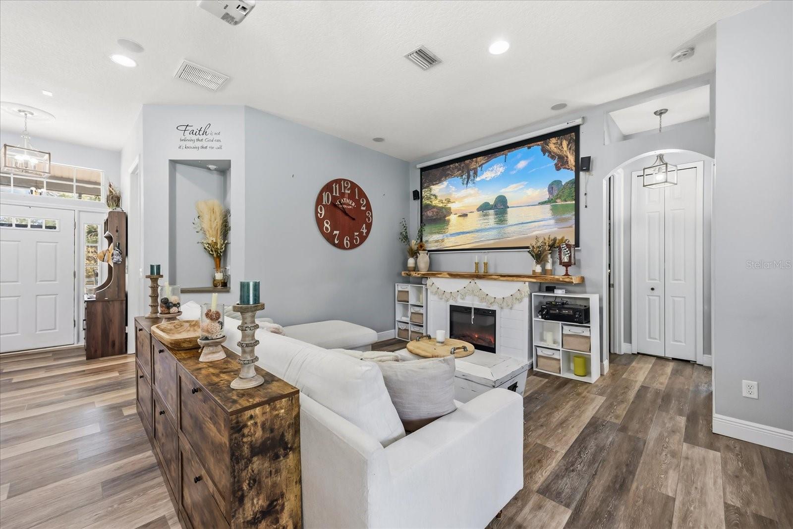 2086 BLACKFOOT TRL, ST CLOUD, FL, 34771