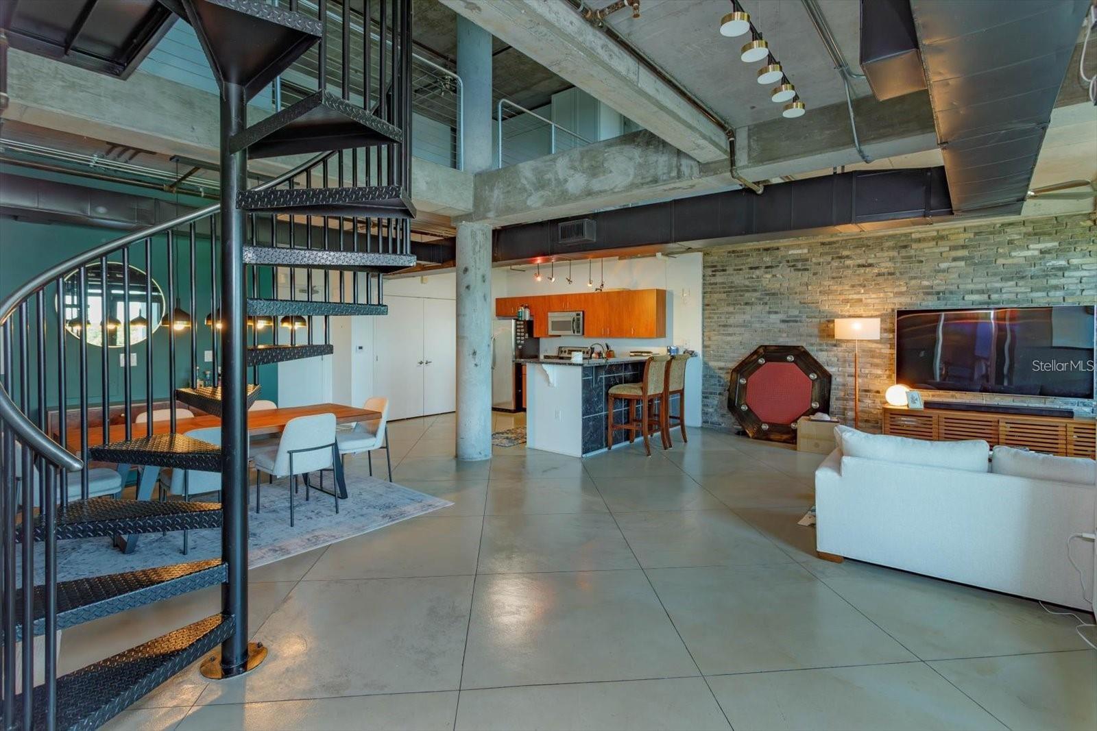 10 N SUMMERLIN AVE #55, ORLANDO, FL, 32801