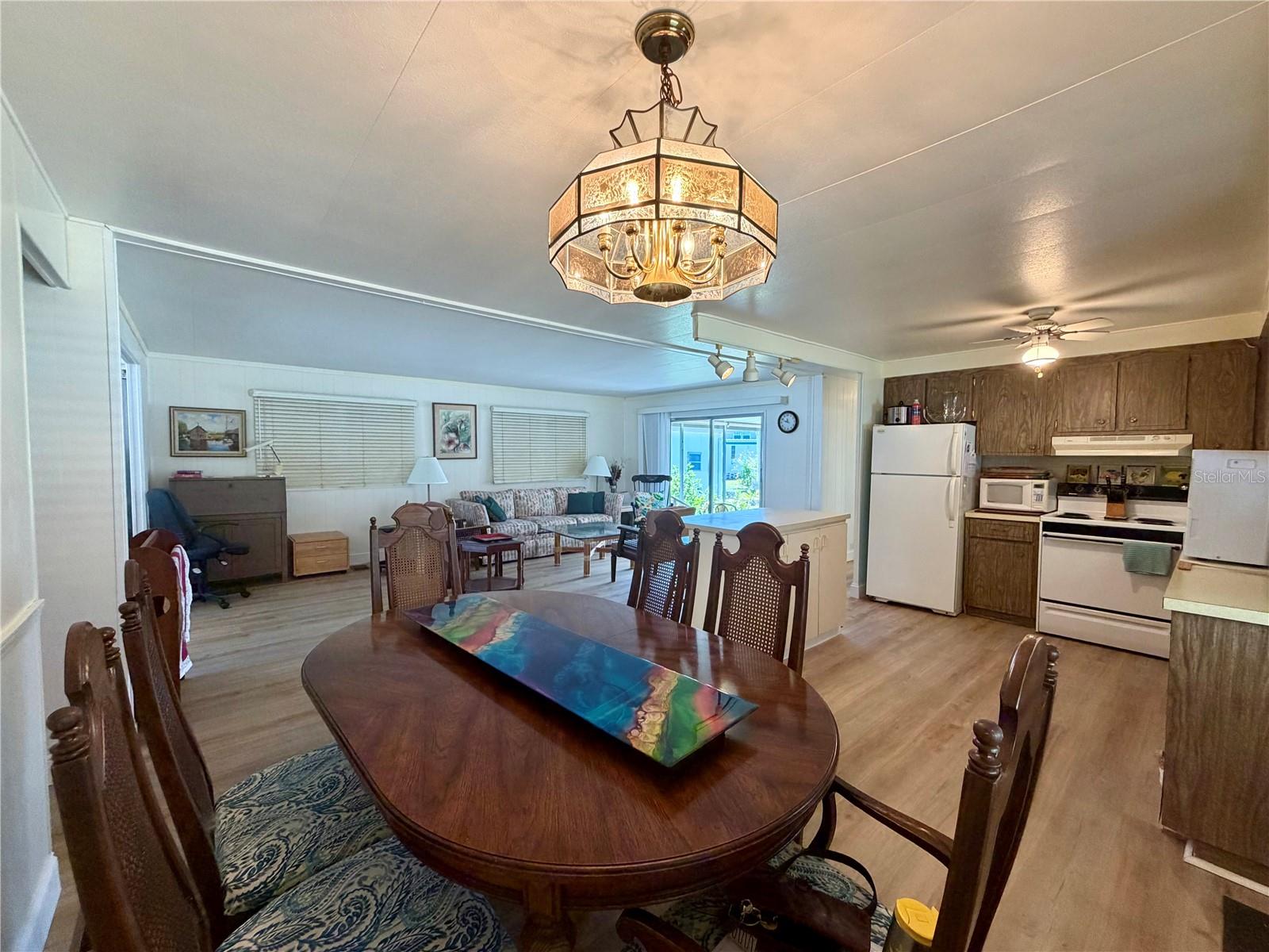 TB8439600 Property Photo