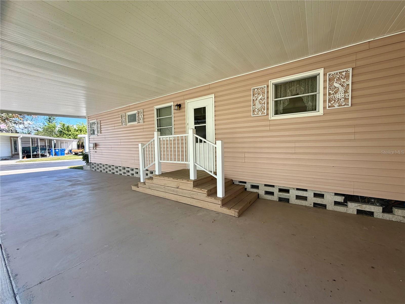 TB8439600 Property Photo