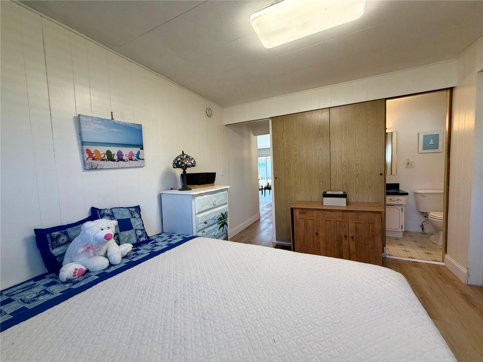 TB8439600 Property Photo