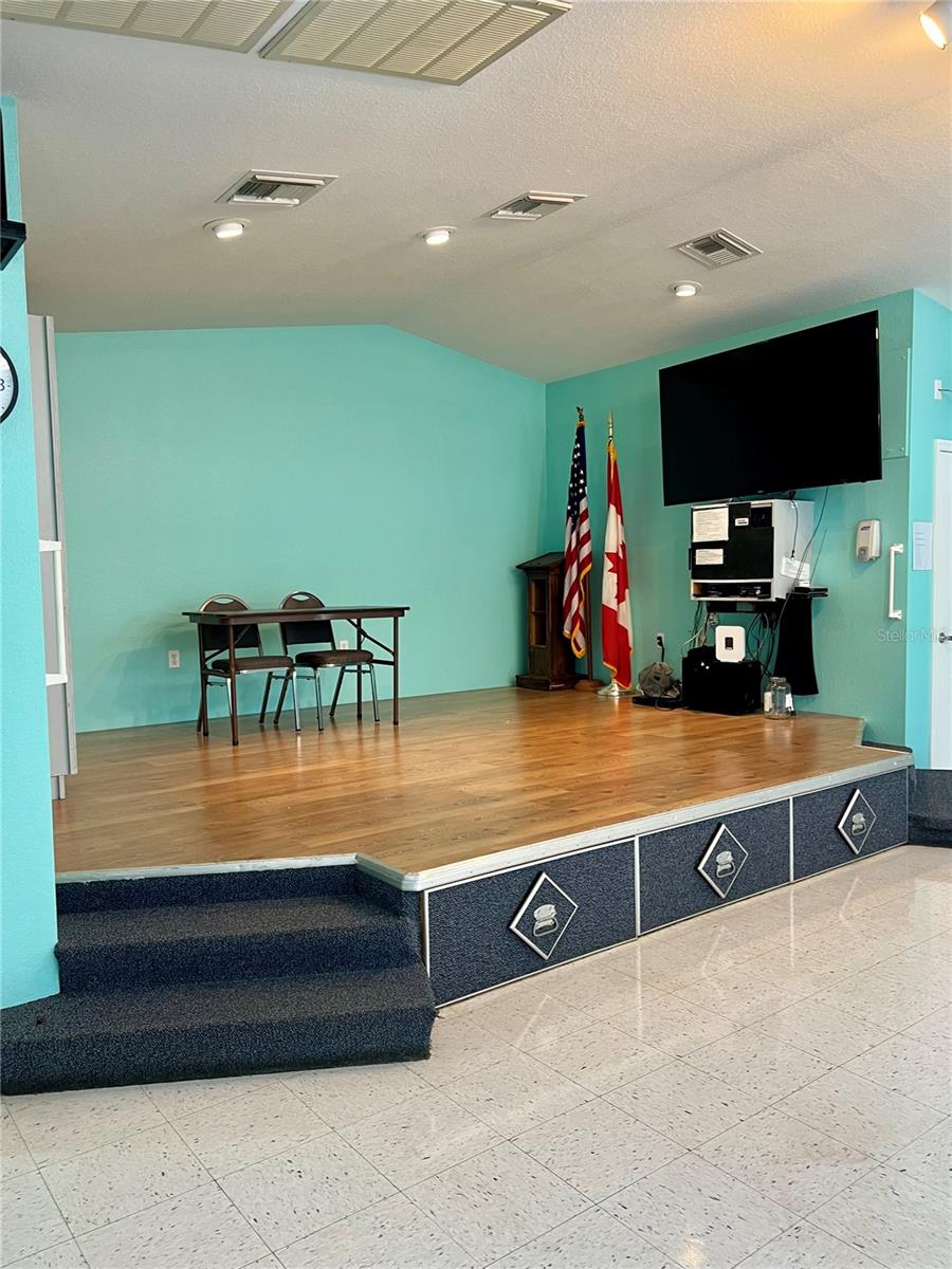 TB8439600 Property Photo