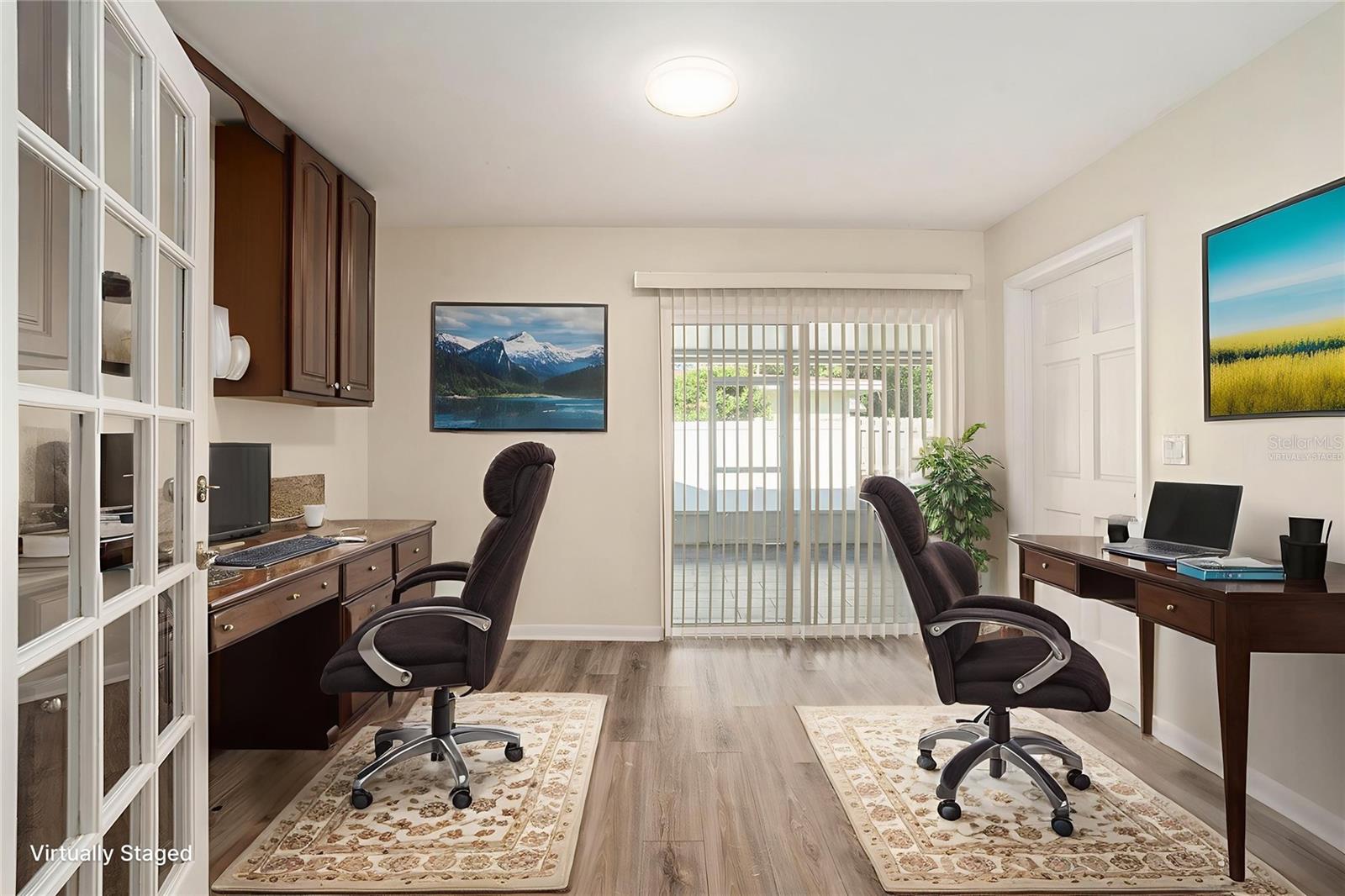 10910 CARROLLWOOD DR, TAMPA, FL, 33618