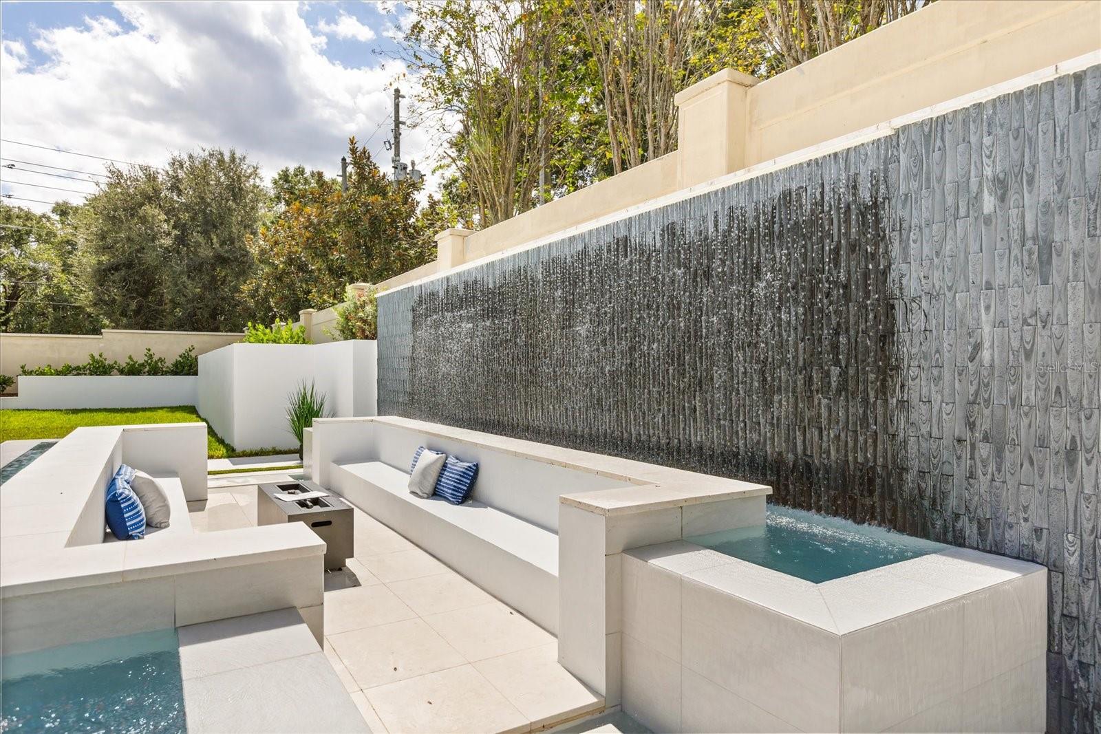 O6353952 Property Photo